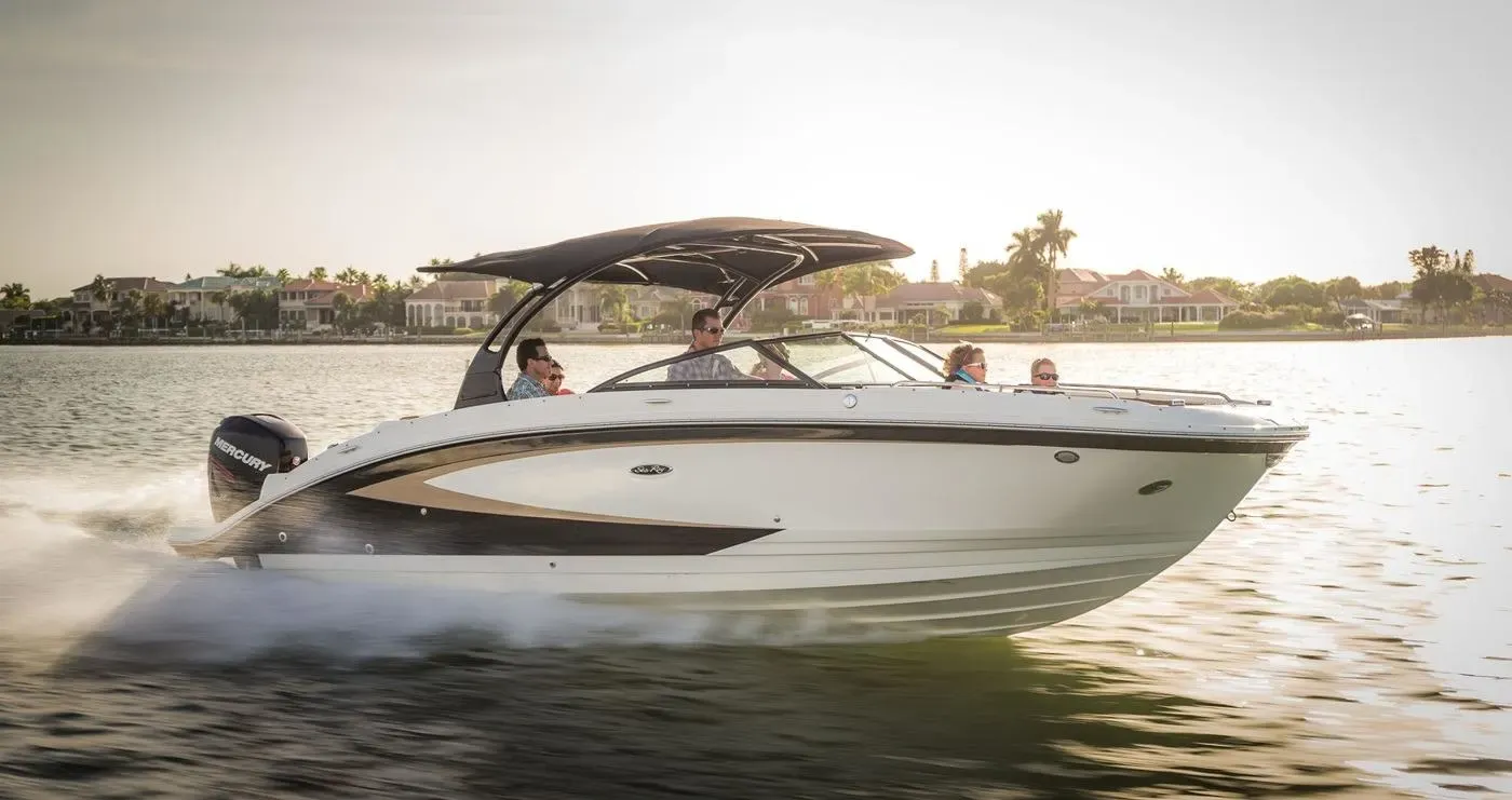 2016 Sea Ray 270 Sundeck Outboard Image Thumbnail #0