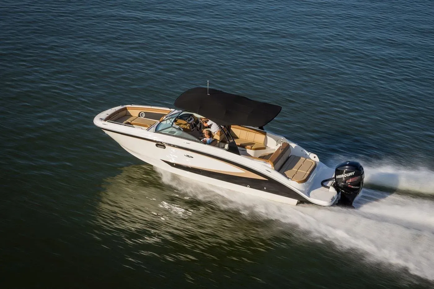 2016 Sea Ray 270 Sundeck Outboard Image Thumbnail #5