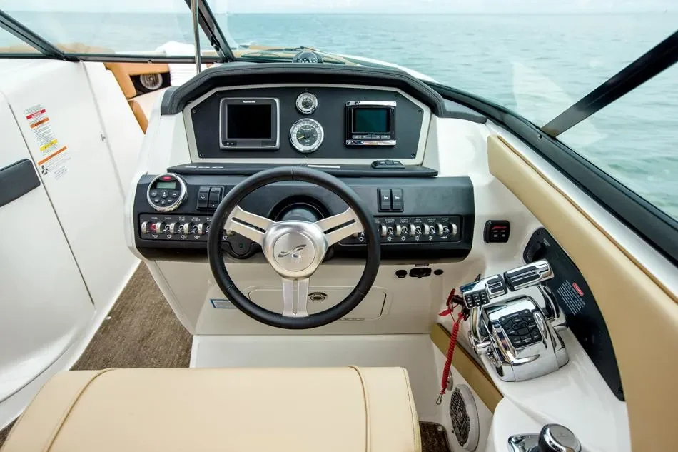 2016 Sea Ray 300 SLX Image Thumbnail #4