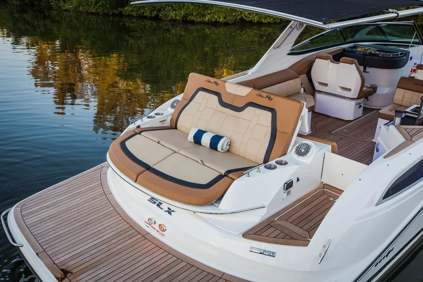 2016 Sea Ray 350 SLX Image Thumbnail #22