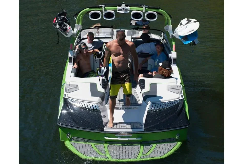 2015 Nautique Super Air Nautique G25 Image Thumbnail #2