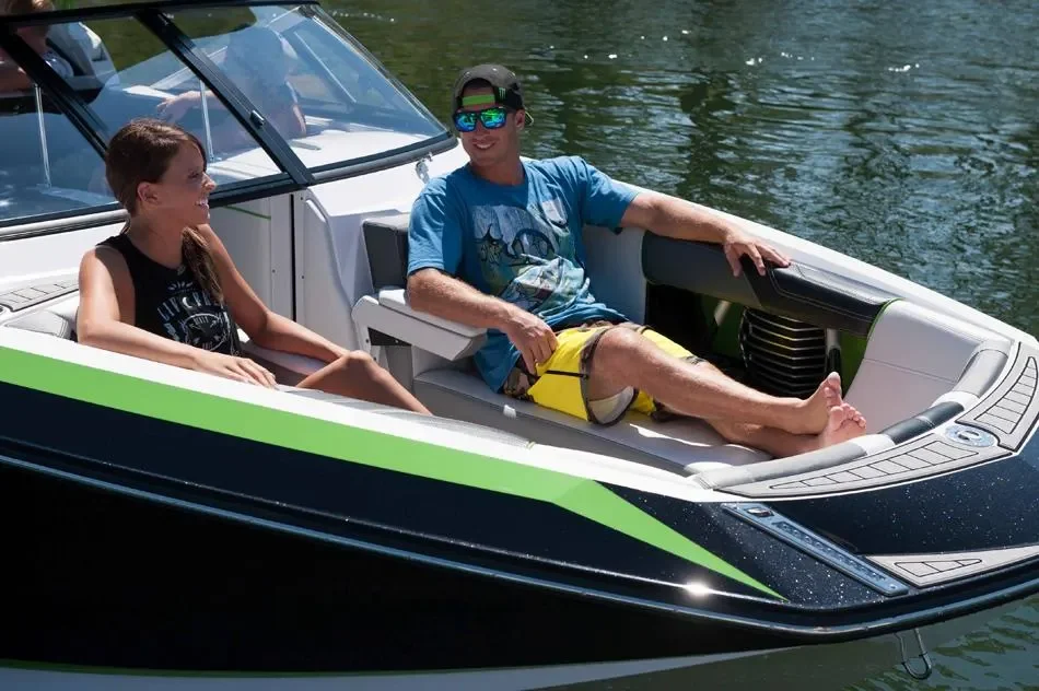2015 Nautique Super Air Nautique G25 Image Thumbnail #3