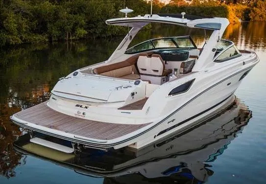 2014 Sea Ray 350 SLX Image Thumbnail #2