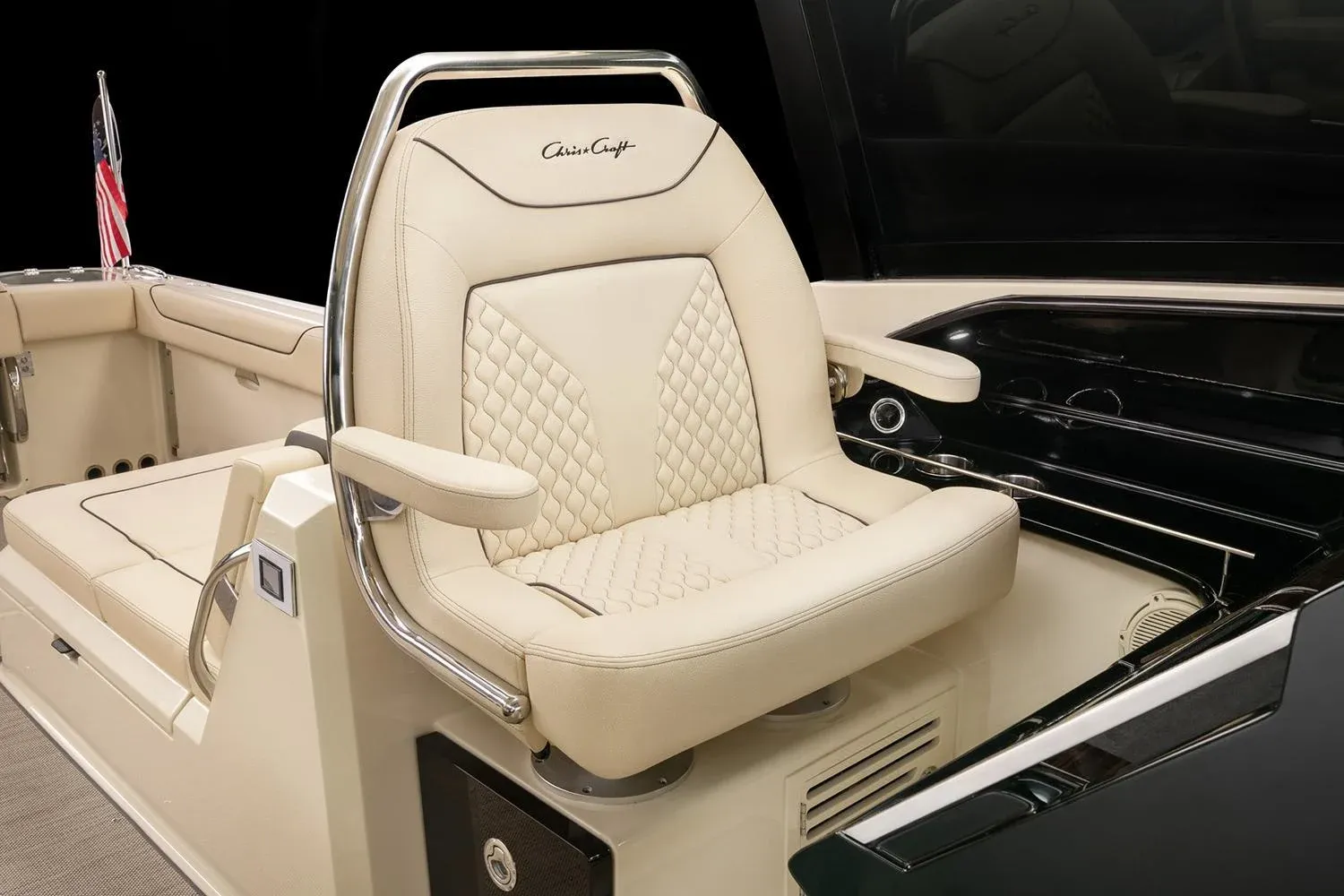 2025 Chris-Craft Calypso 35 Image Thumbnail #10
