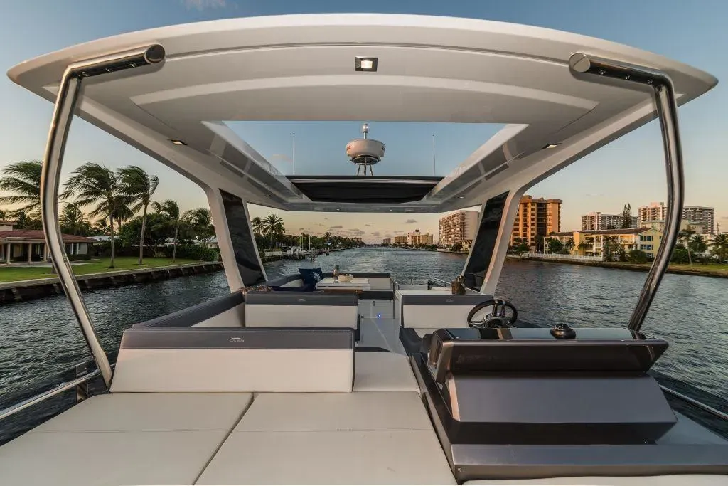 2026 Galeon 500 FLY Image Thumbnail #14