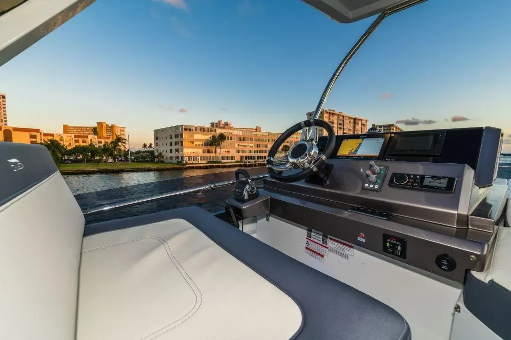2026 Galeon 500 FLY Image Thumbnail #15