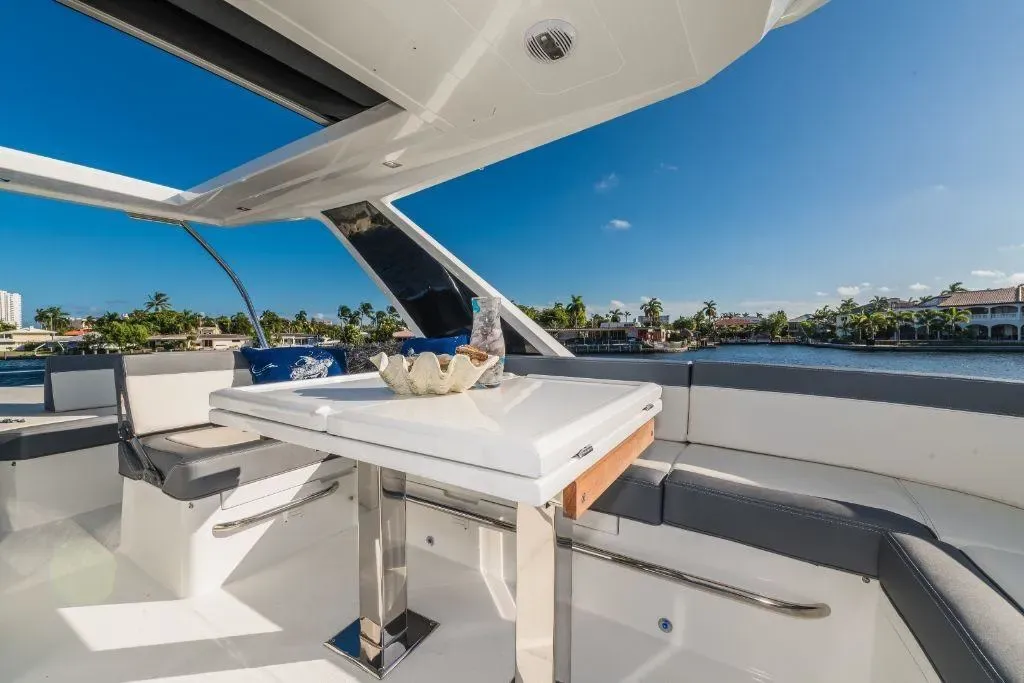 2026 Galeon 500 FLY Image Thumbnail #28