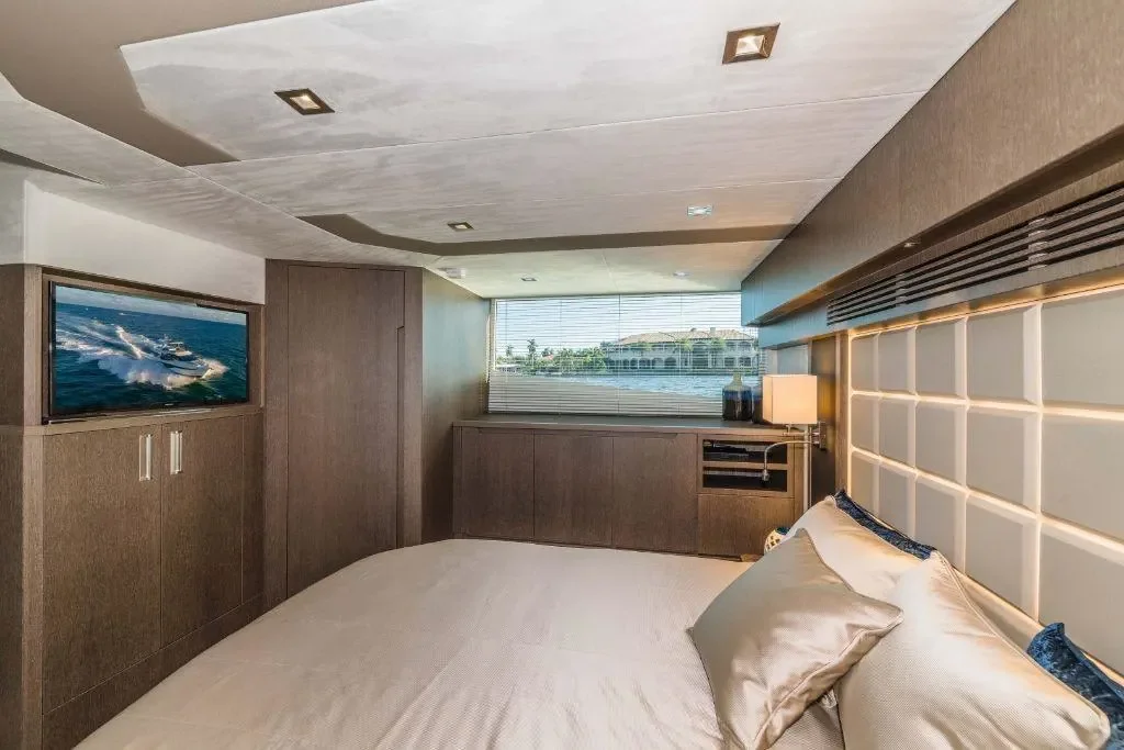 2026 Galeon 500 FLY Image Thumbnail #40