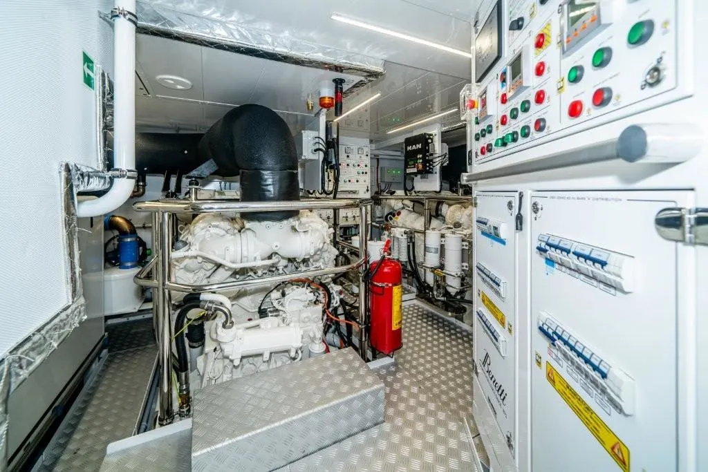 2023 Benetti
                                                             Delfino 95 Image Thumbnail #14