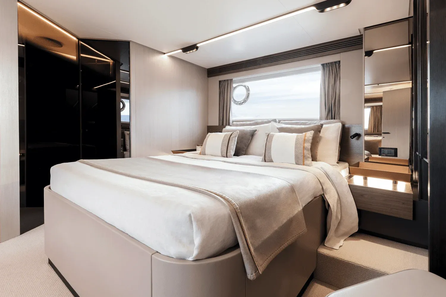 2026 Azimut S7 Image Thumbnail #22