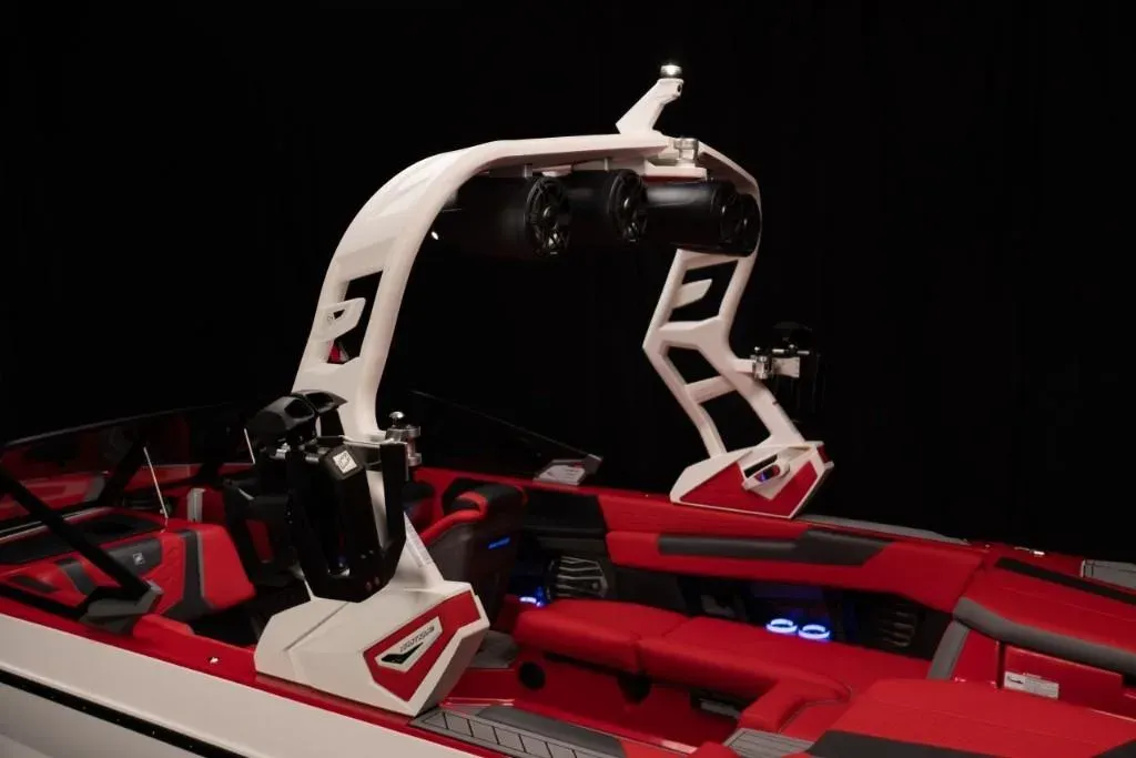2025 Nautique Super Air Nautique G23 Image Thumbnail #12