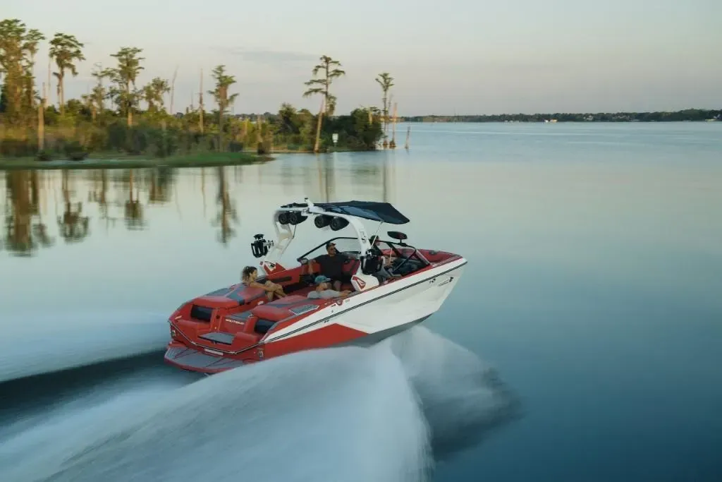 2025 Nautique Super Air Nautique G23 Image Thumbnail #2