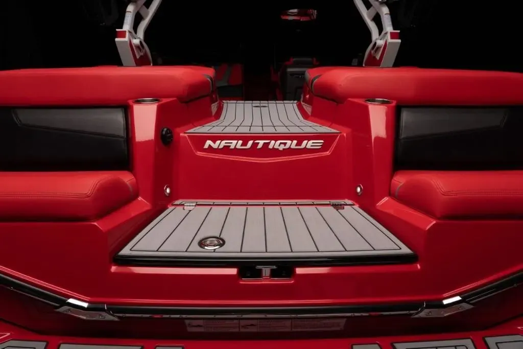 2025 Nautique Super Air Nautique G23 Image Thumbnail #9