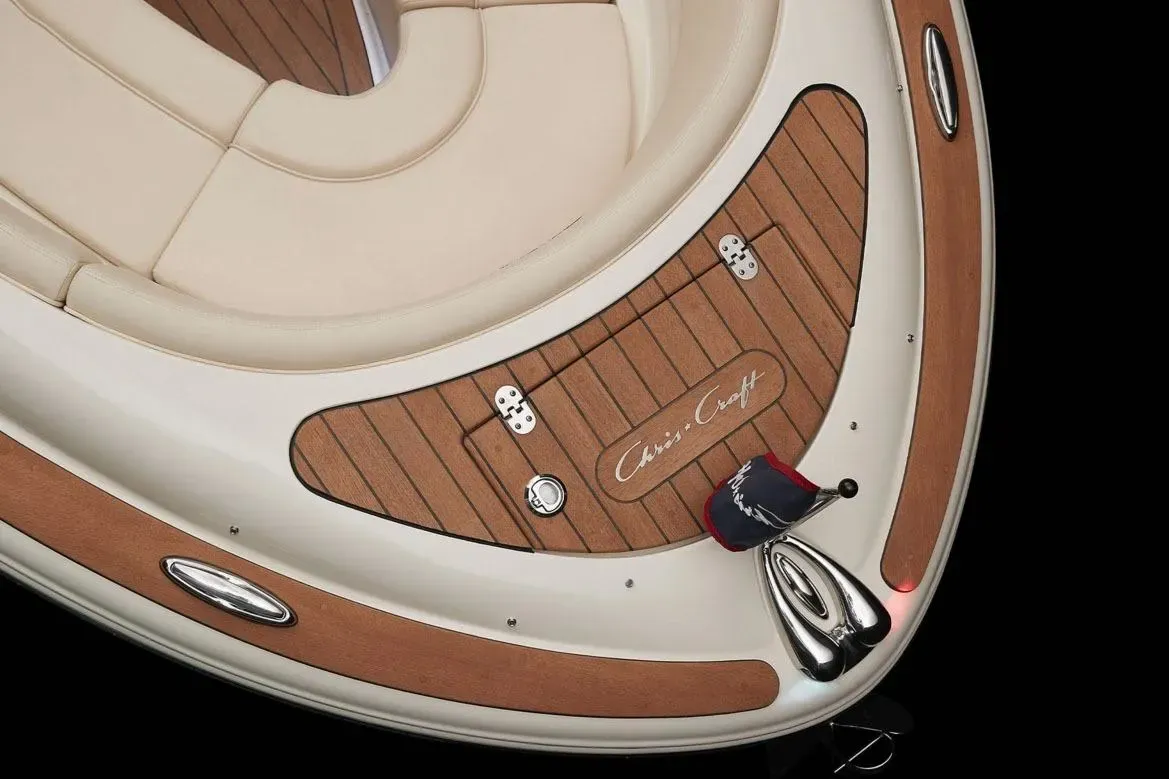 2025 Chris-Craft Launch 27 Image Thumbnail #1