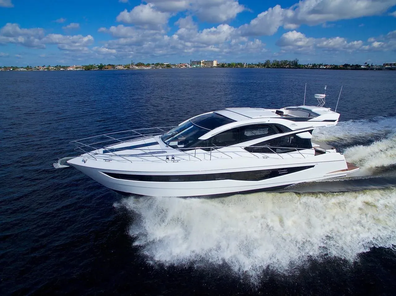 2025 Galeon 560 SKY Image Thumbnail #6