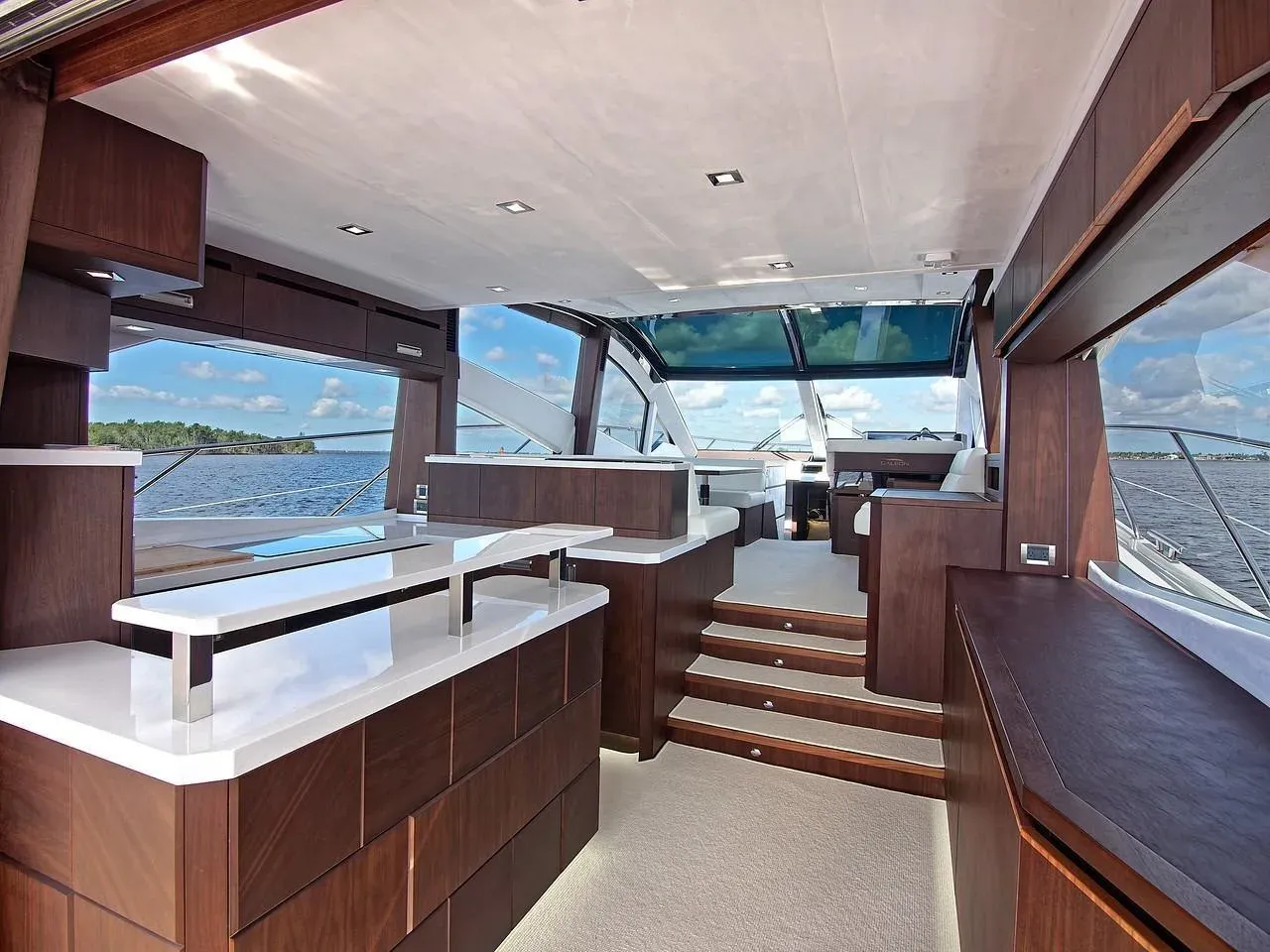 2025 Galeon 560 SKY Image Thumbnail #20
