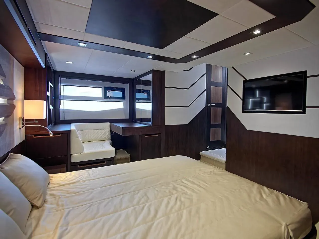 2025 Galeon 560 SKY Image Thumbnail #33