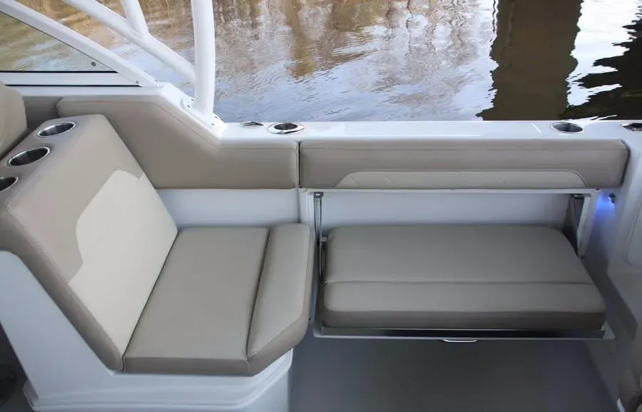 2023 Sailfish 245 DC Image Thumbnail #17