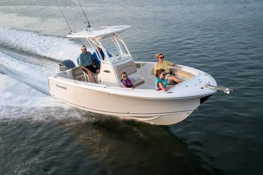 2025 Sailfish 241 CC Image Thumbnail #2