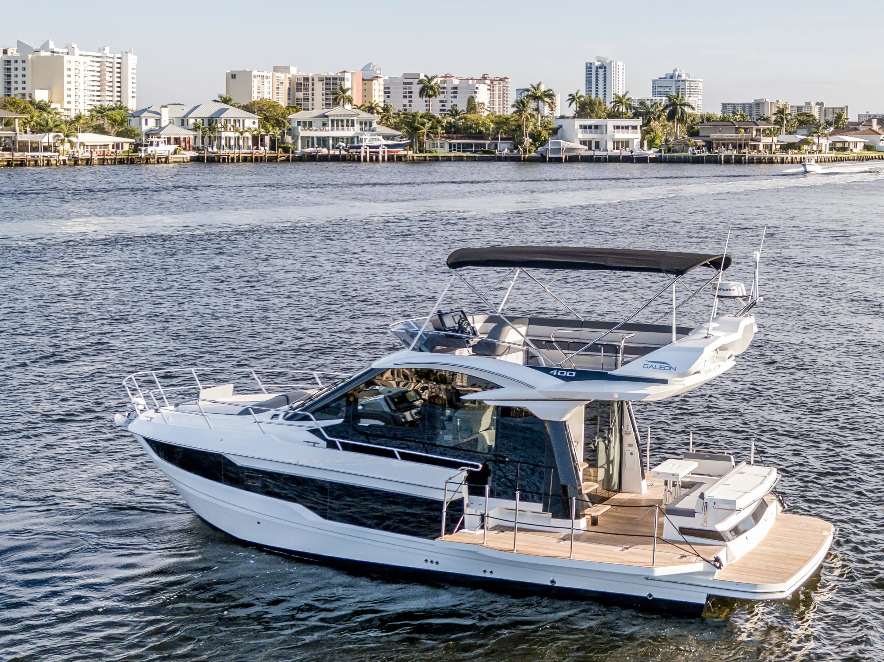 2023 Galeon
                                                             400 Fly Image Thumbnail #11