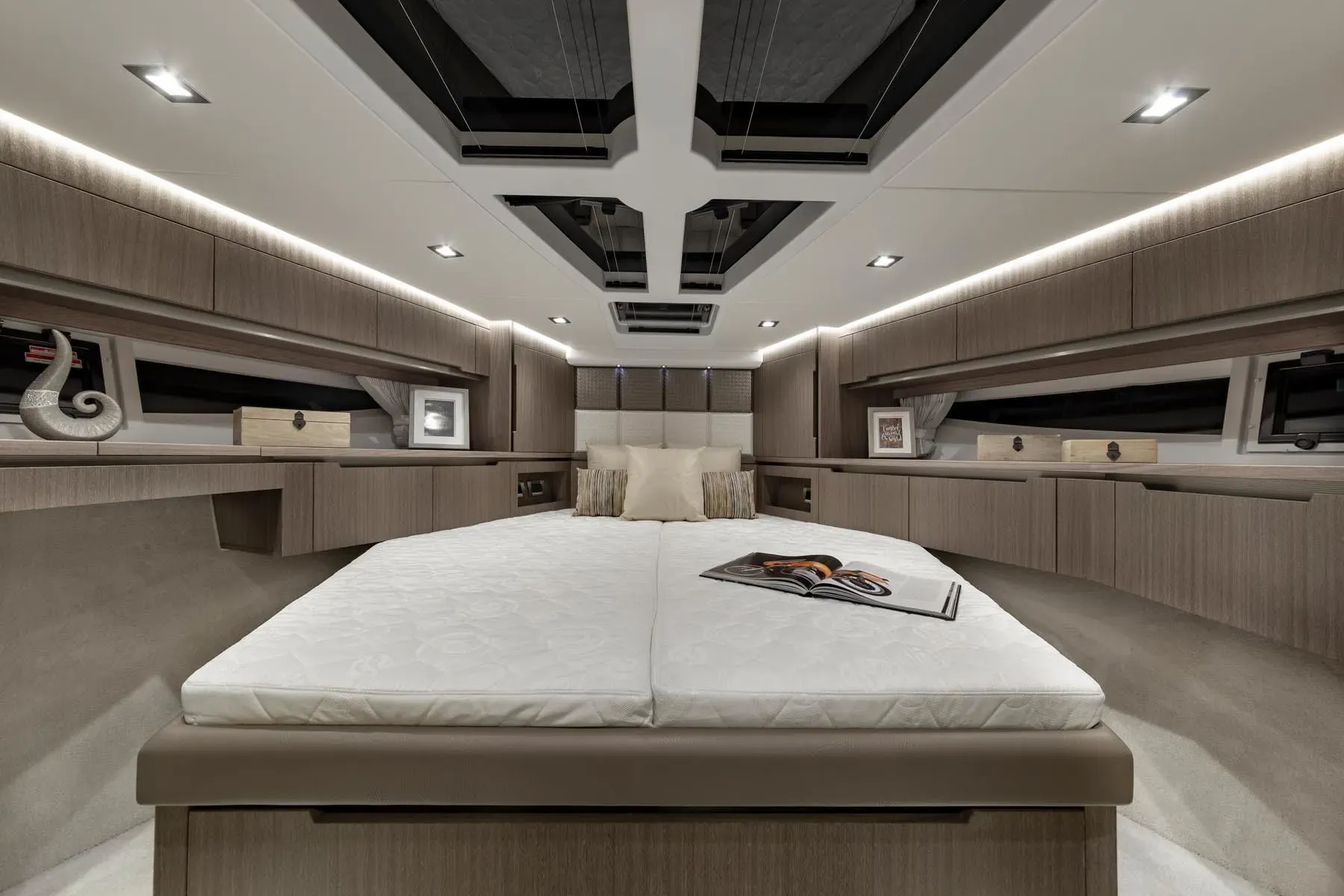 2026 Galeon 470 SKY Image Thumbnail #27