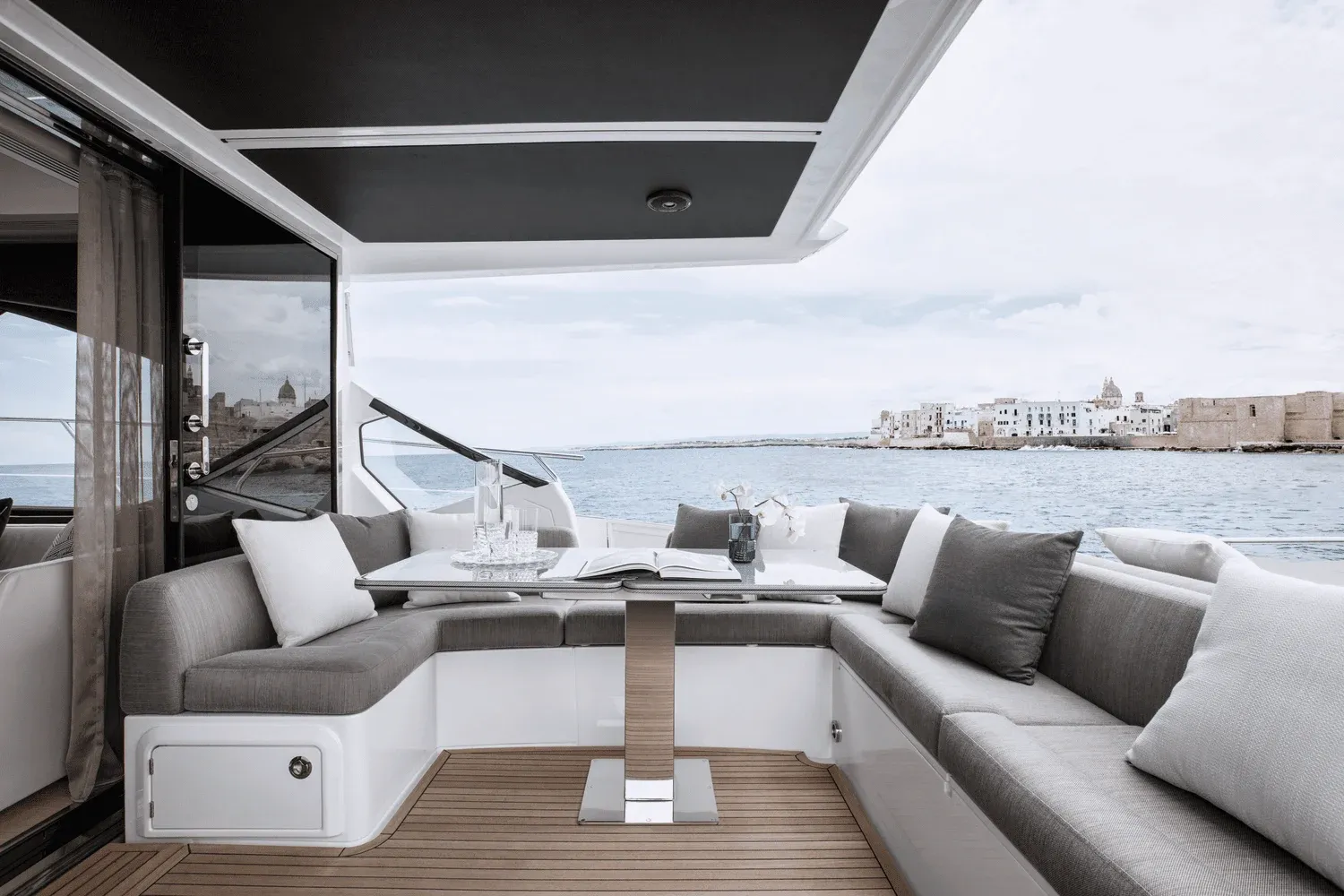 2026 Azimut S6 Image Thumbnail #10