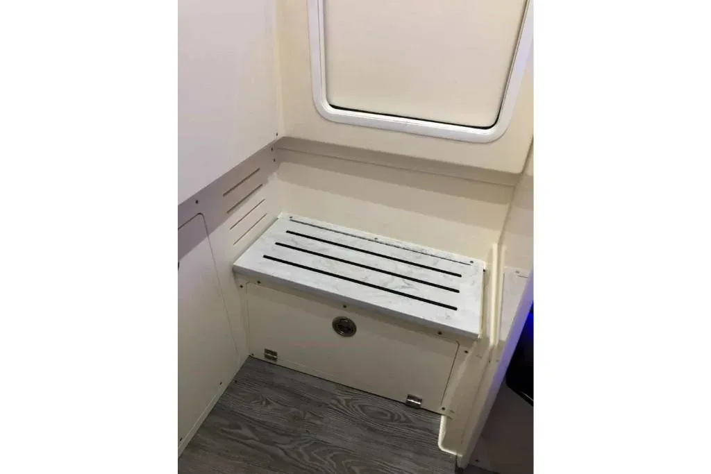 2025 Scout 330 LXF Image Thumbnail #30