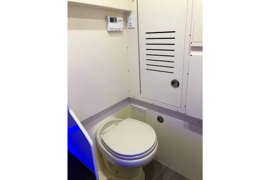 2026 Scout 330 LXF Image Thumbnail #31