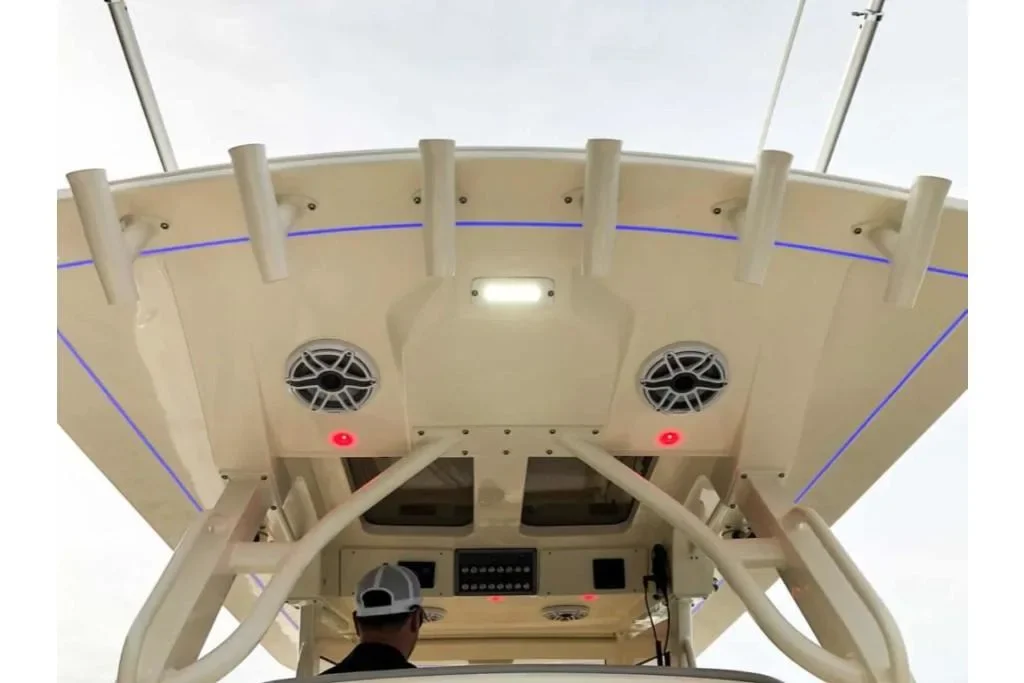 2026 Scout 330 LXF Image Thumbnail #33