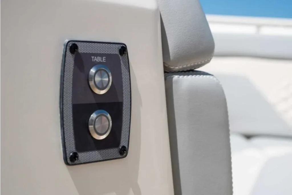 2026 Scout 330 LXF Image Thumbnail #36