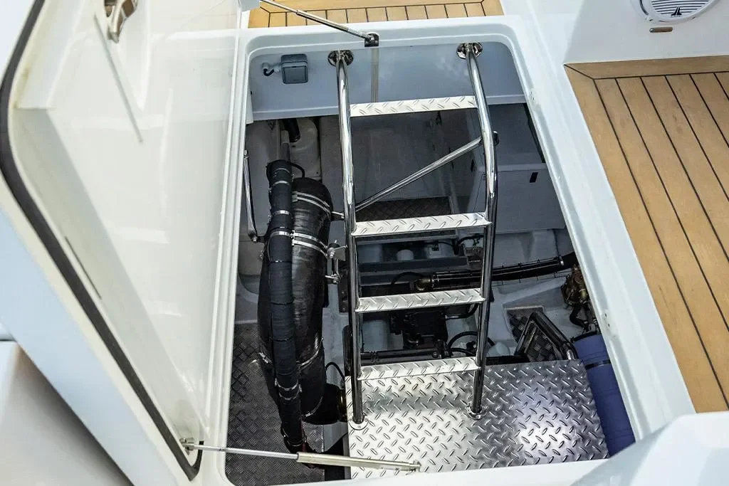 2026 Aquila 70 Luxury Image Thumbnail #25