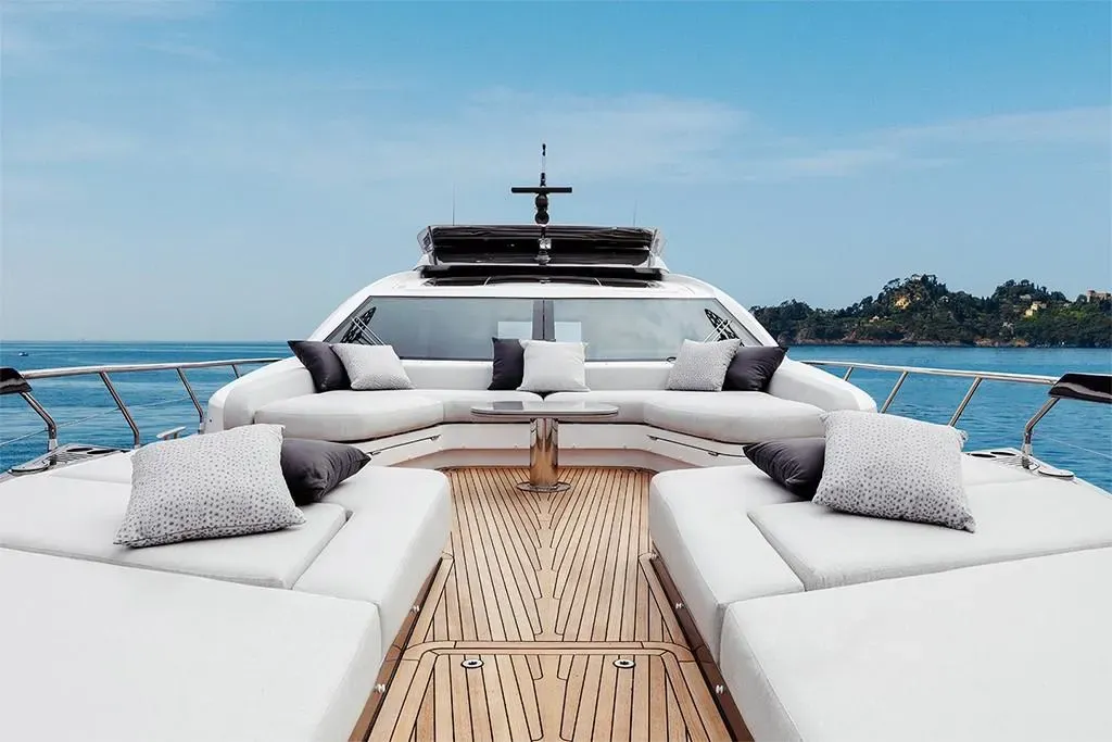 2025 Azimut S8 Image Thumbnail #4