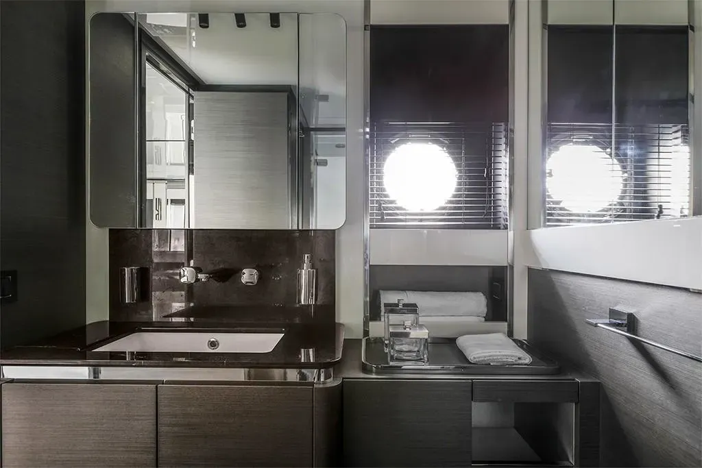 2025 Azimut S8 Image Thumbnail #20