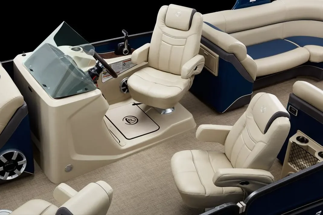 2023 Premier 250 Solaris Image Thumbnail #4