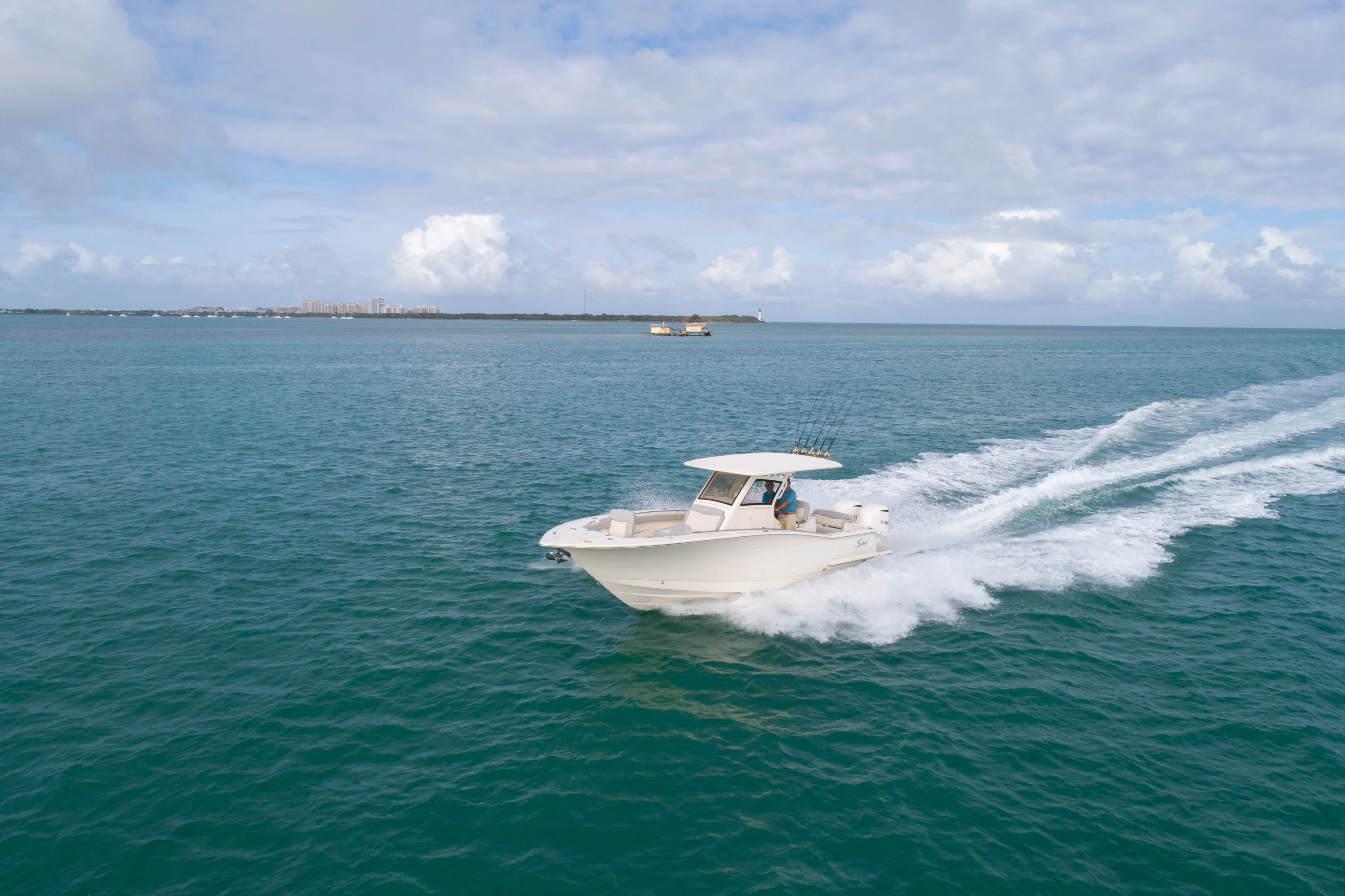 2026 Scout 305 LXF Image Thumbnail #6