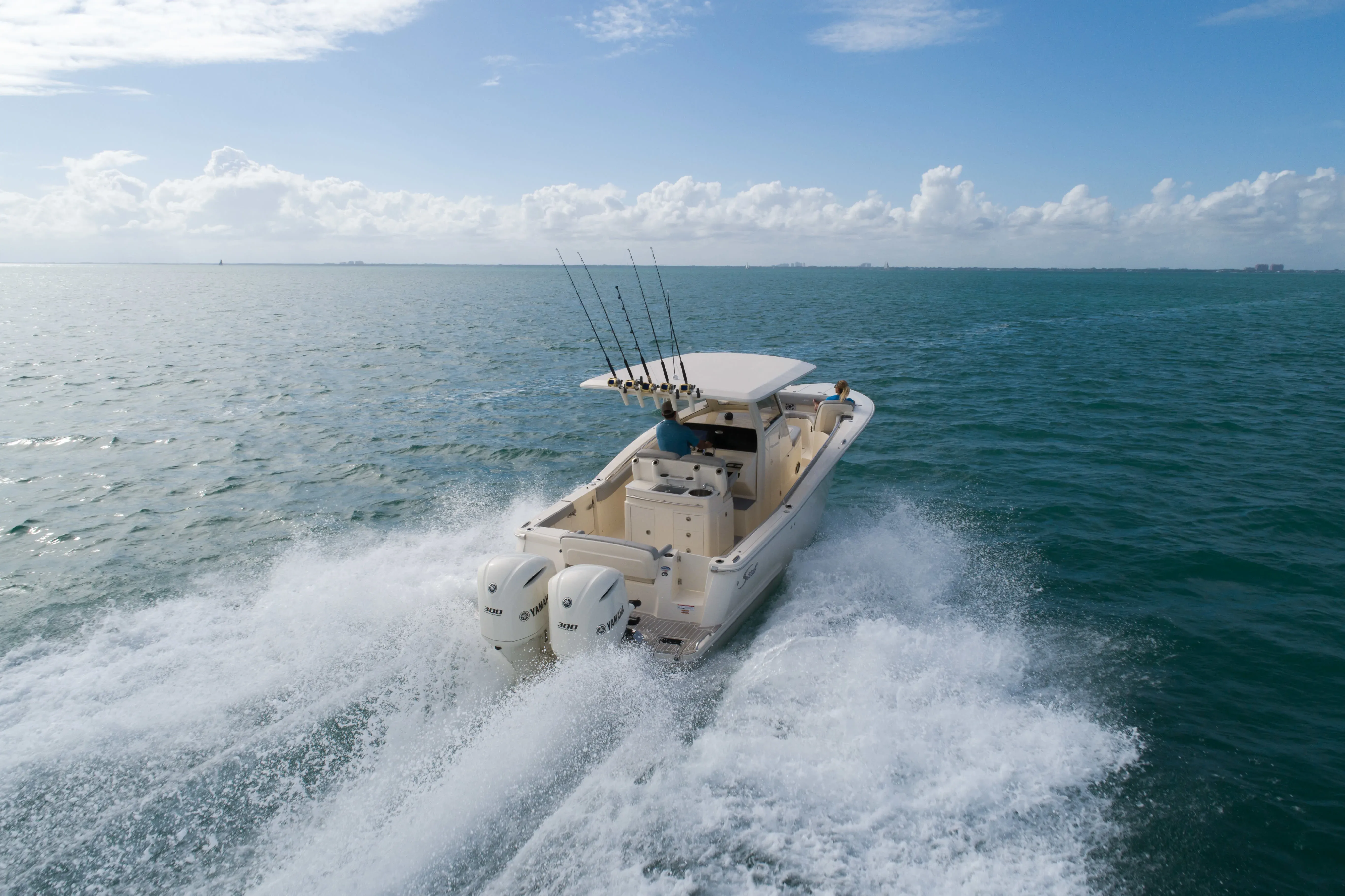 2025 Scout 305 LXF Image Thumbnail #2