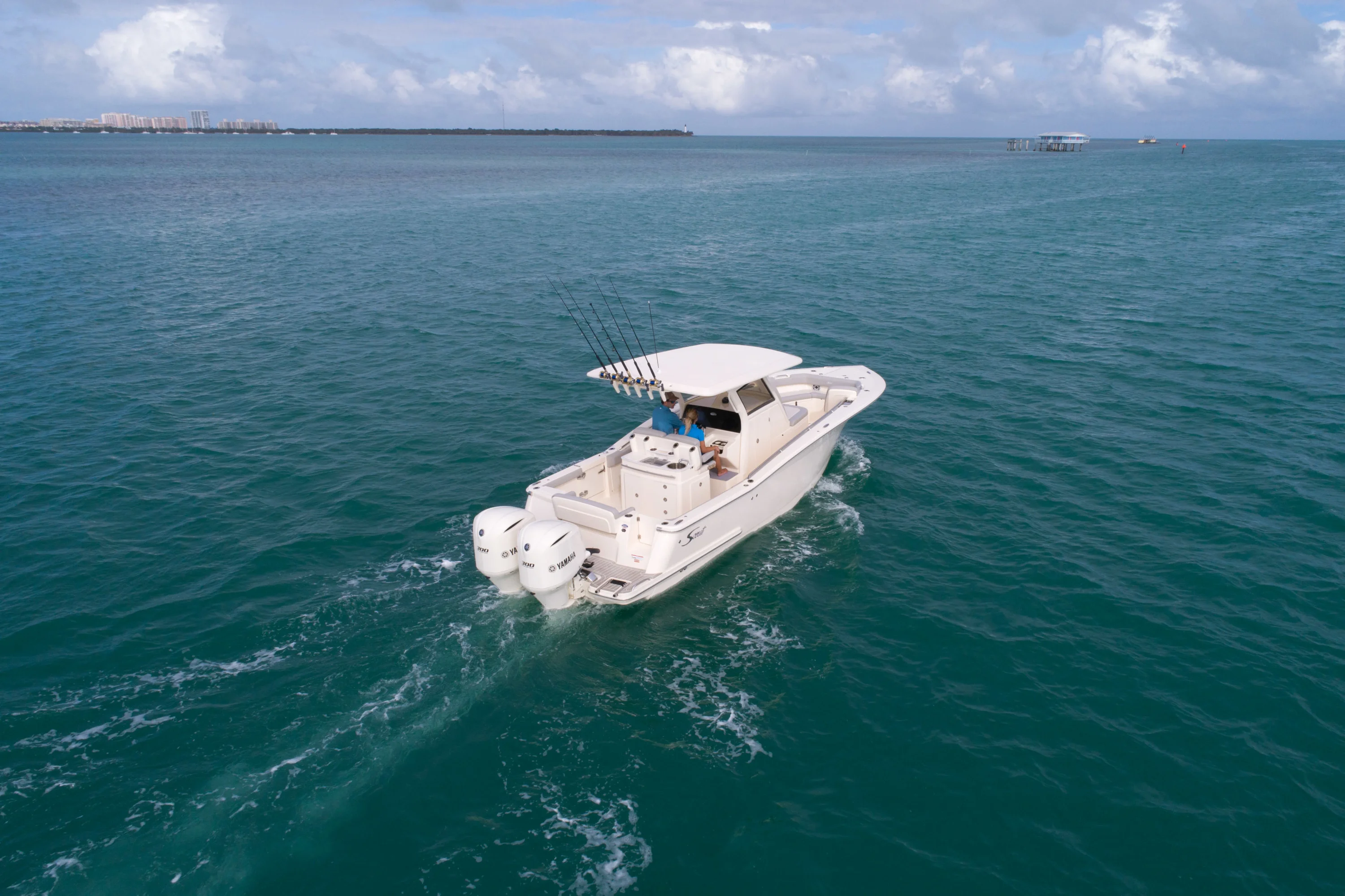 2026 Scout 305 LXF Image Thumbnail #3