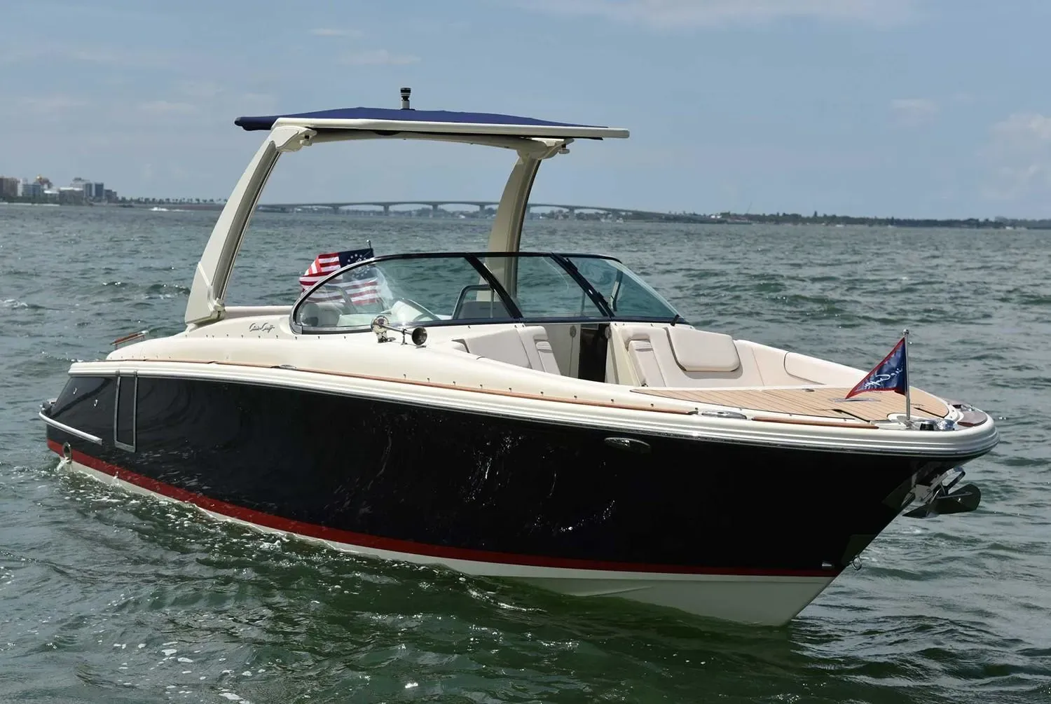 2025 Chris-Craft Launch 28 GT Image Thumbnail #1