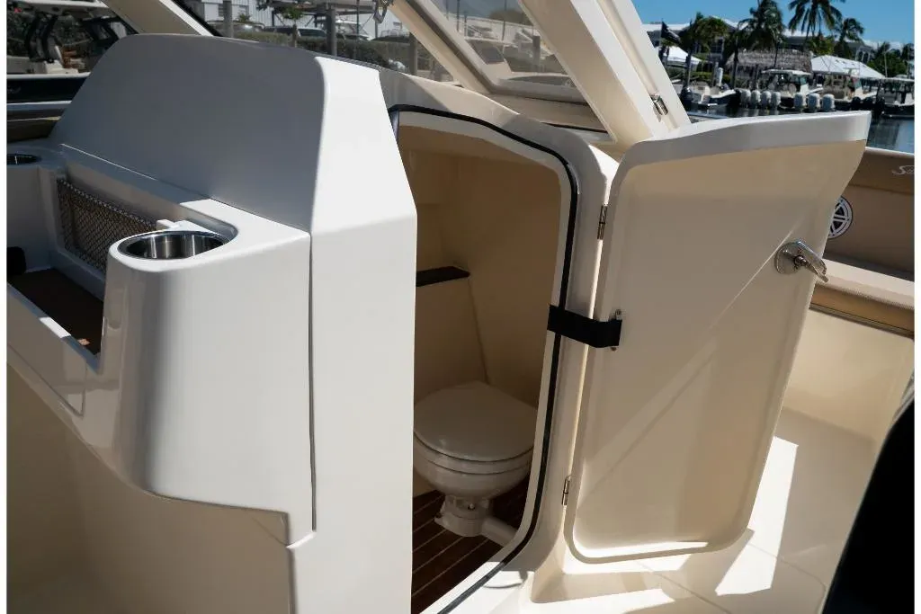 2025 Scout 240 Dorado Image Thumbnail #41