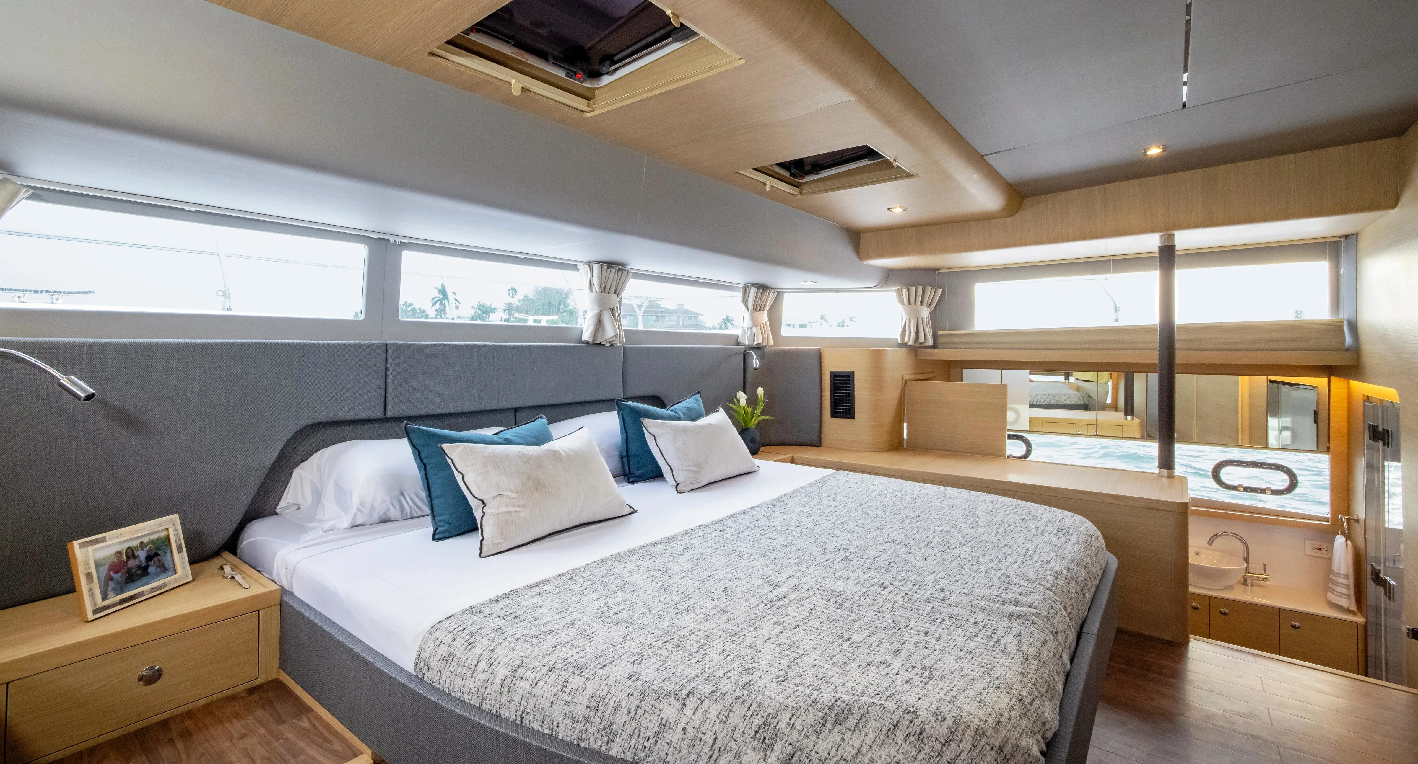 2023 Aquila
                                                             54 Yacht Image Thumbnail #74