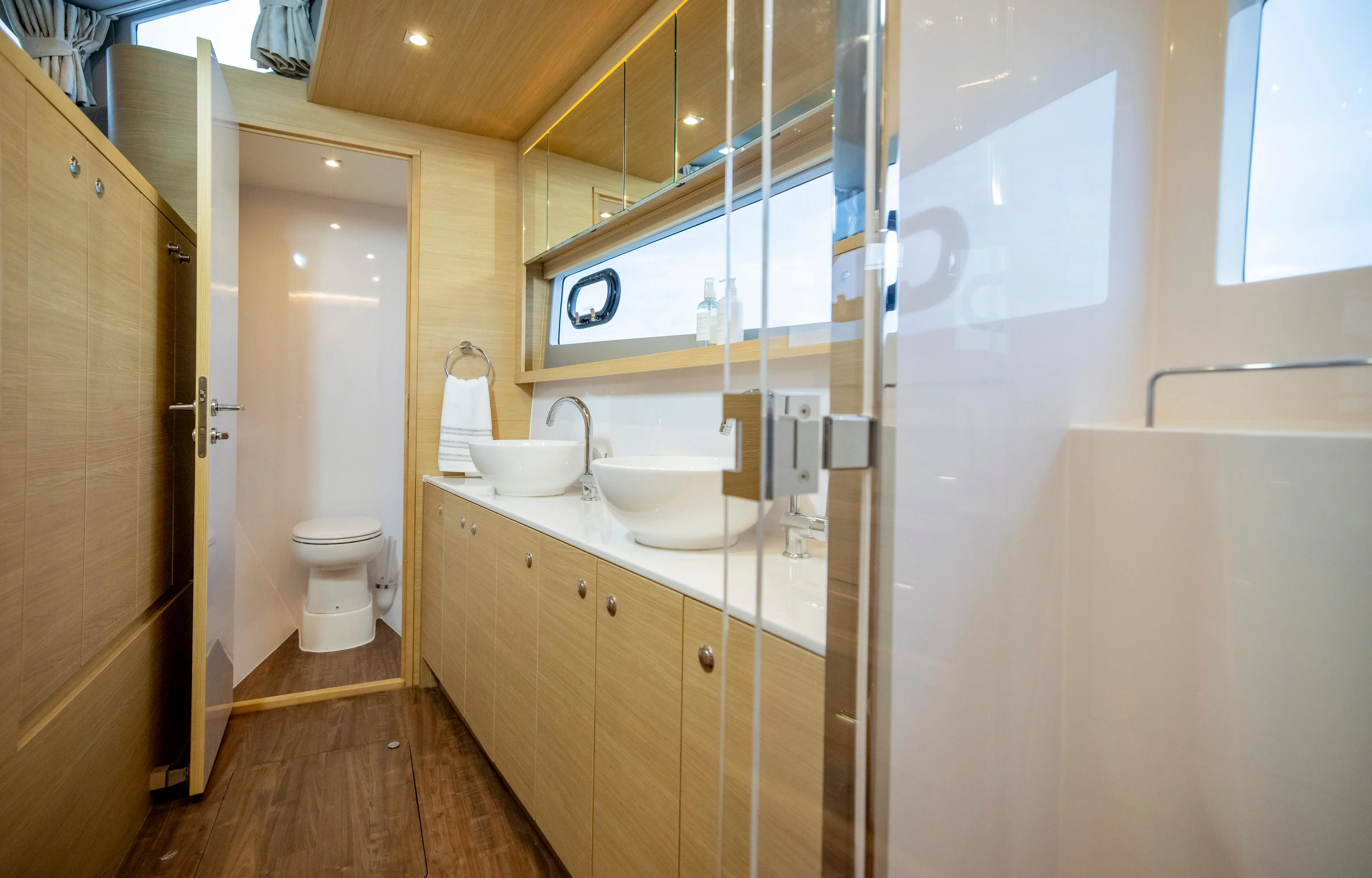 2023 Aquila
                                                             54 Yacht Image Thumbnail #79