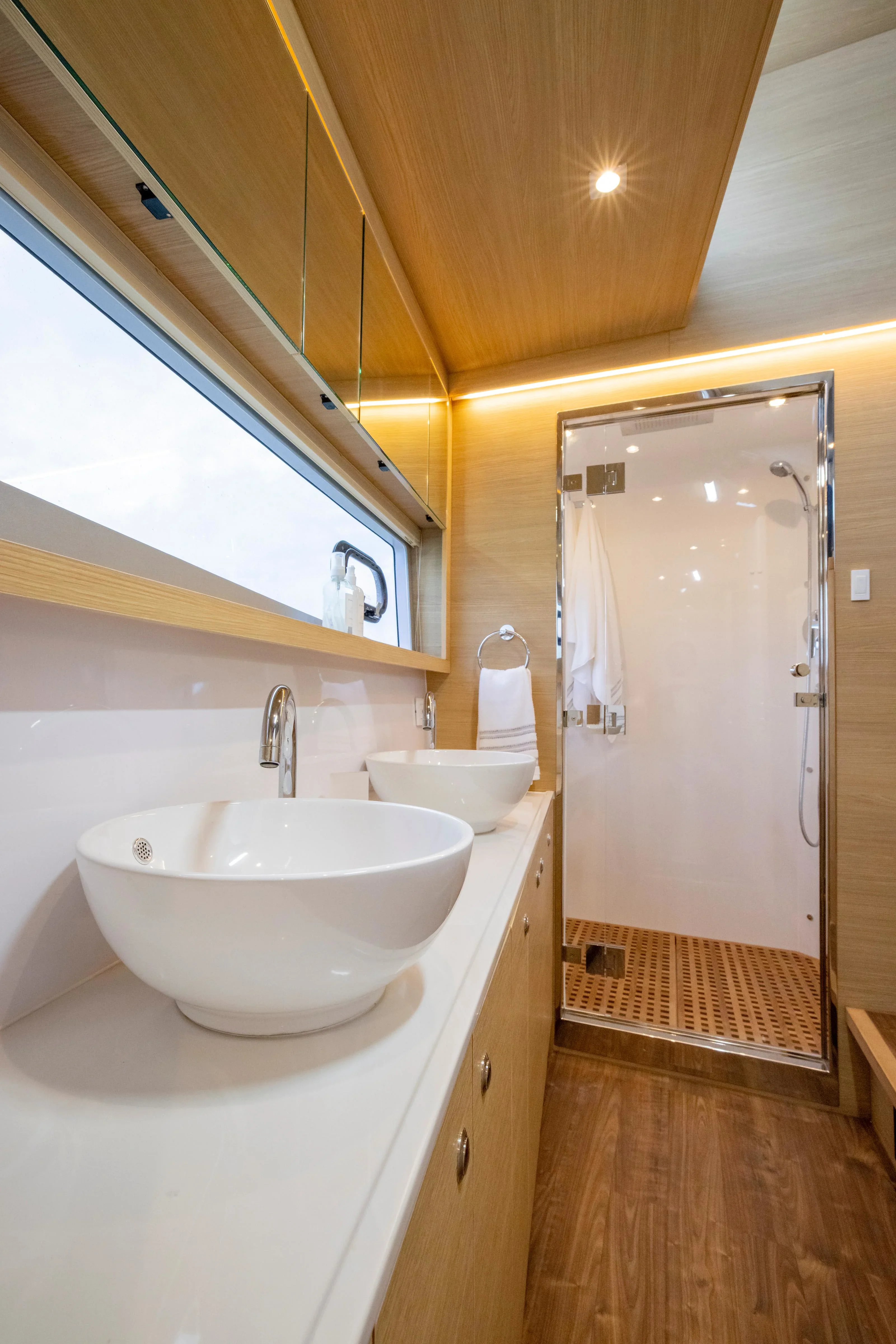 2023 Aquila
                                                             54 Yacht Image Thumbnail #70