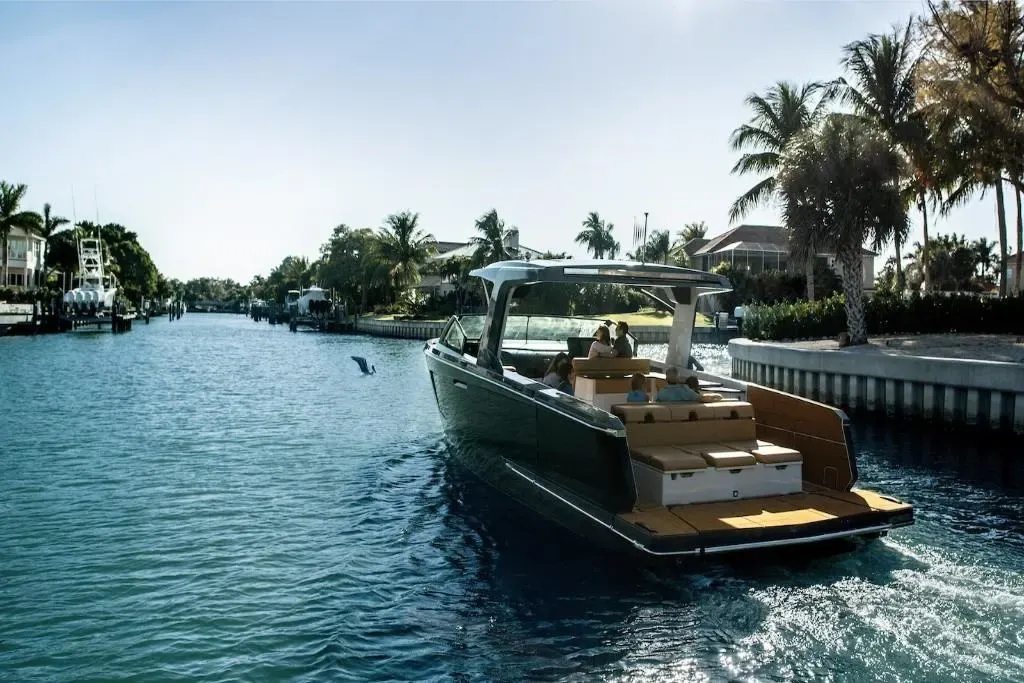 2025 Aviara AV40 Image Thumbnail #4