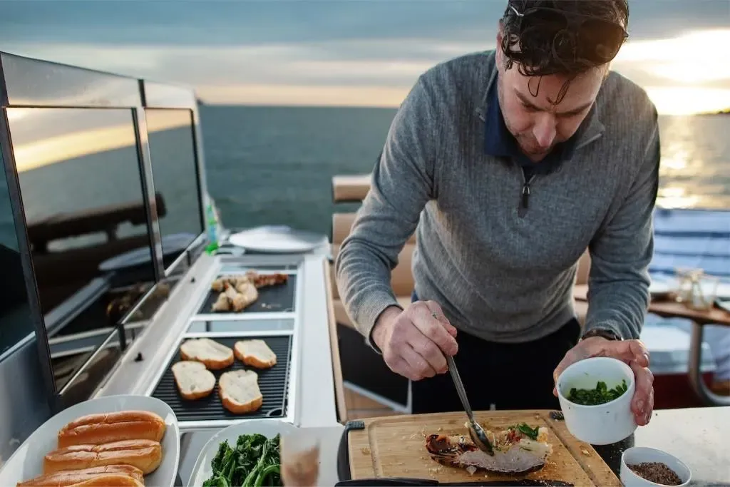 2025 Aviara AV40 Image Thumbnail #10