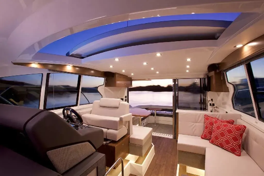 2026 Cruisers Yachts 42 Cantius Image Thumbnail #7
