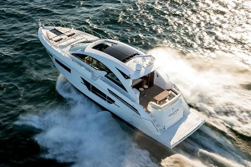 2026 Cruisers Yachts 60 Cantius Image Thumbnail #1