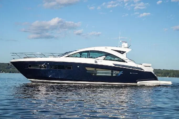 2026 Cruisers Yachts 60 Cantius Image Thumbnail #2