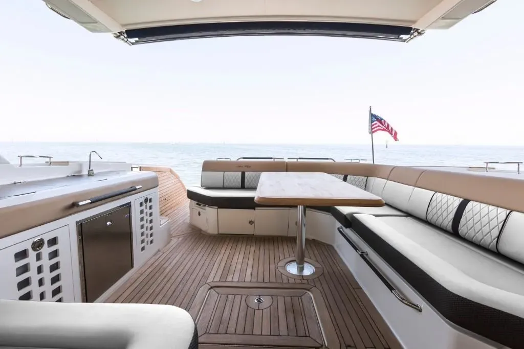 2026 Sea Ray SLX 400 Image Thumbnail #5