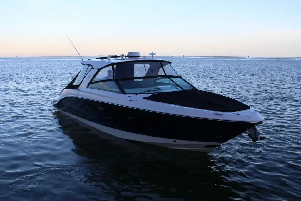 2026 Sea Ray SLX 400 Image Thumbnail #1