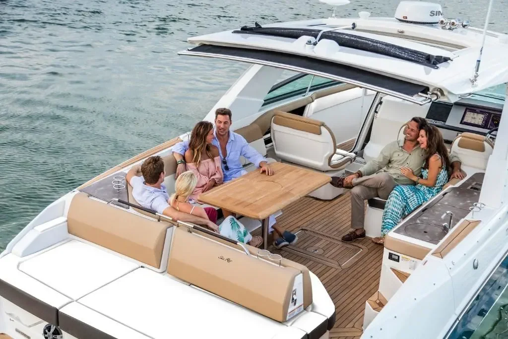 2026 Sea Ray SLX 400 Image Thumbnail #2